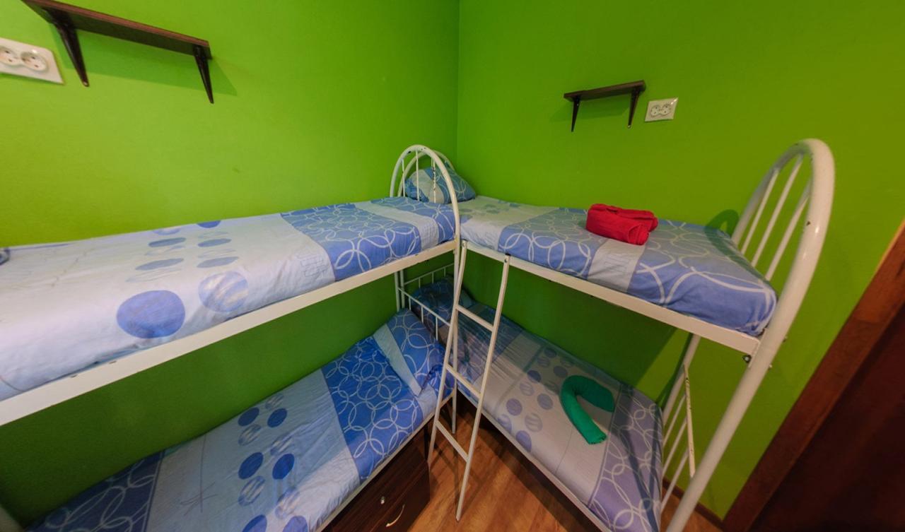 Yourhostel Svyatoshino 基輔 外观 照片