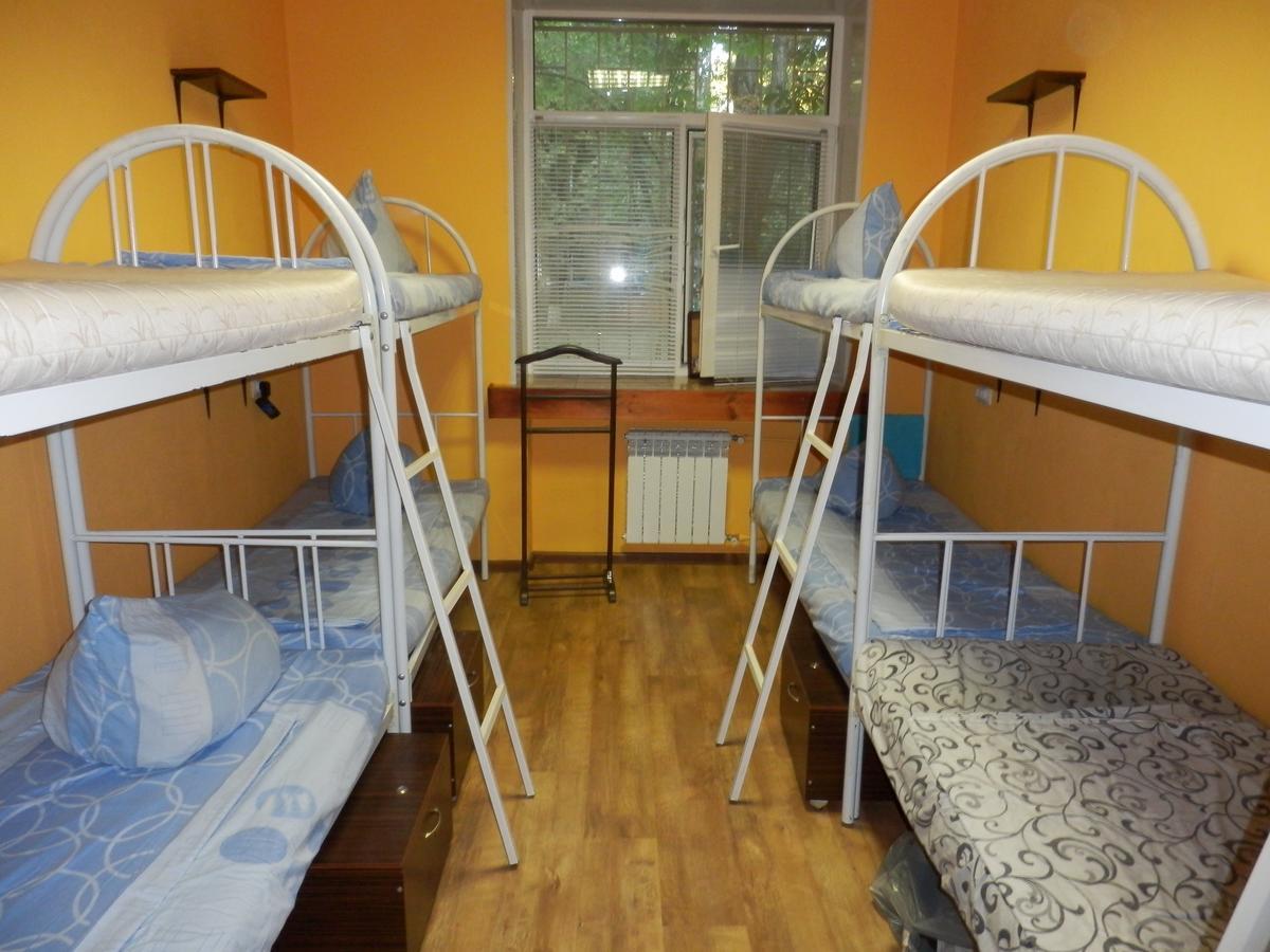 Yourhostel Svyatoshino 基輔 外观 照片