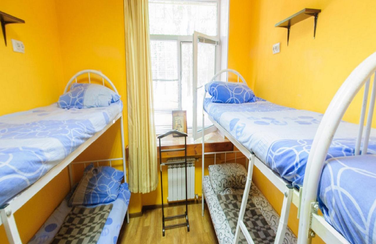 Yourhostel Svyatoshino 基輔 外观 照片